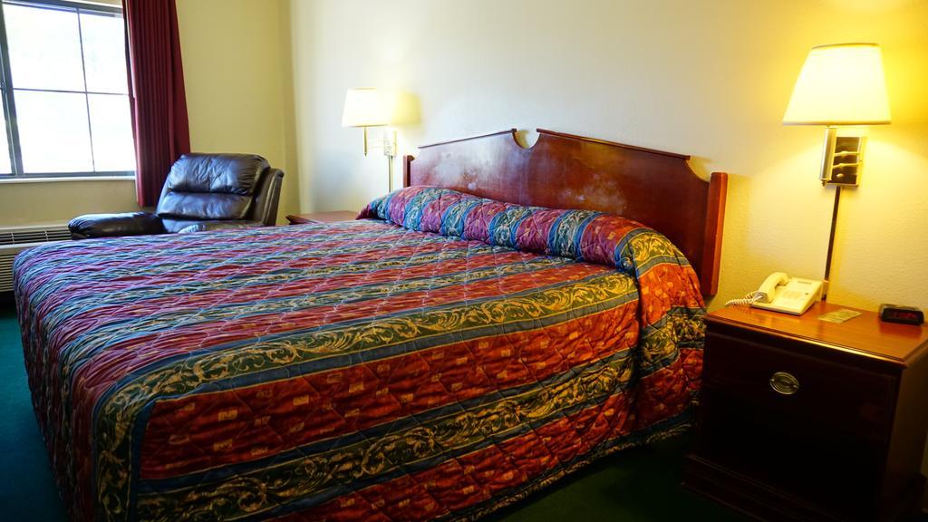 Wesley Inn Wichita Rom bilde